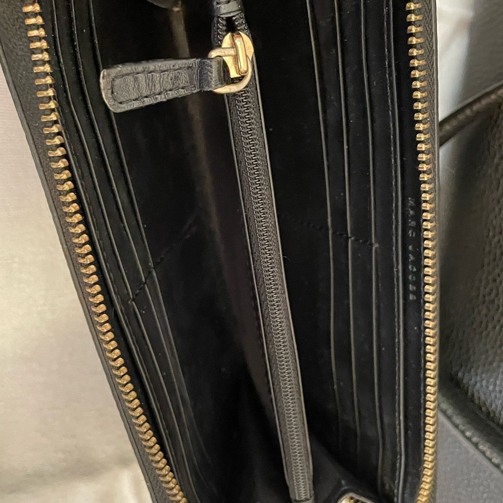 Stunning large chain tote & wallet set - Picture 10 of 14